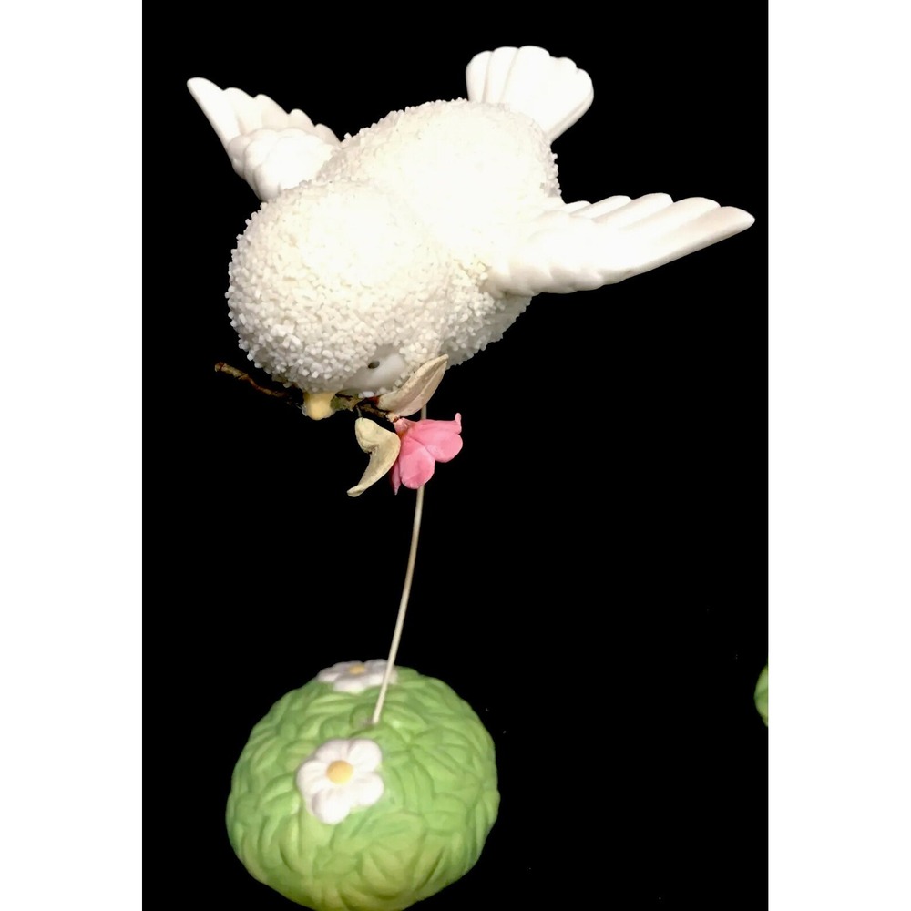 Dept 56‎ Snowbunnies '2007 LE Flying Robin Figurine